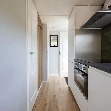 68, Stijlvol & Rustig Tuinverblijf Met Lounge & Airco! Nabij Efteling * オーイステルウェイク