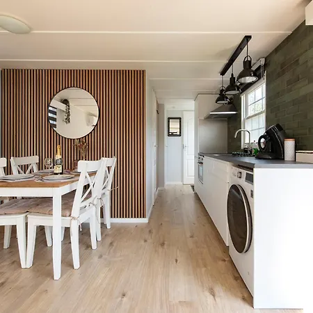 68, Stijlvol & Rustig Tuinverblijf Met Lounge & Airco! Nabij Efteling シャレー *