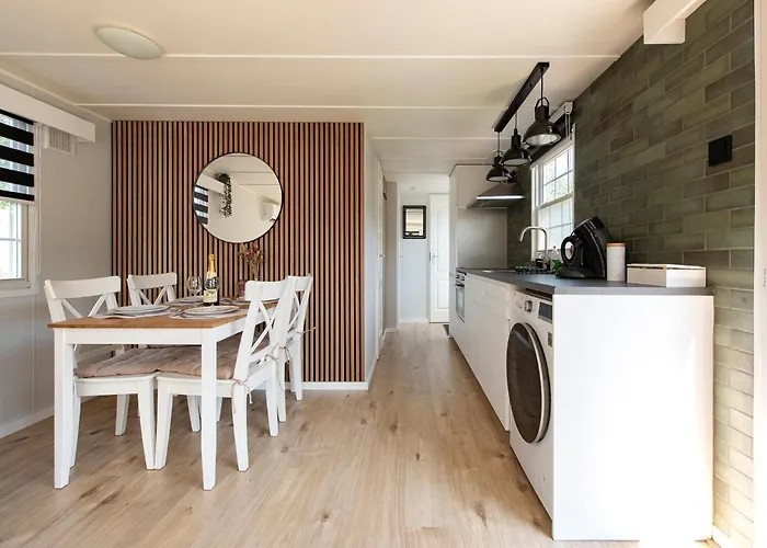 68, Stijlvol & Rustig Tuinverblijf Met Lounge & Airco! Nabij Efteling Σαλέ *