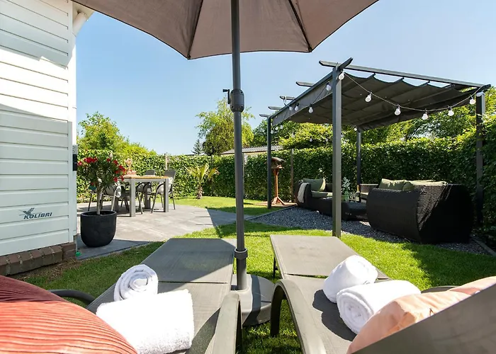 68, Stijlvol & Rustig Tuinverblijf Met Lounge & Airco! Nabij Efteling Oisterwijk