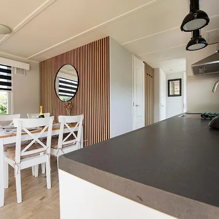 68, Stijlvol & Rustig Tuinverblijf Met Lounge & Airco! Nabij Efteling אויסטרוויק