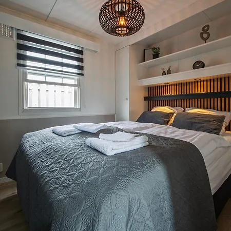 68, Stijlvol & Rustig Tuinverblijf Met Lounge & Airco! Nabij Efteling בקתה אויסטרוויק